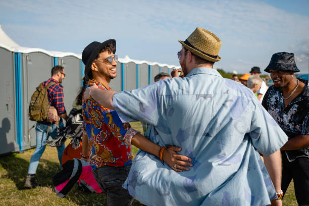 Best Porta potty delivery and setup  in Avenal, CA