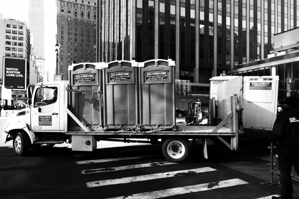 Best Local porta potty services  in Avenal, CA