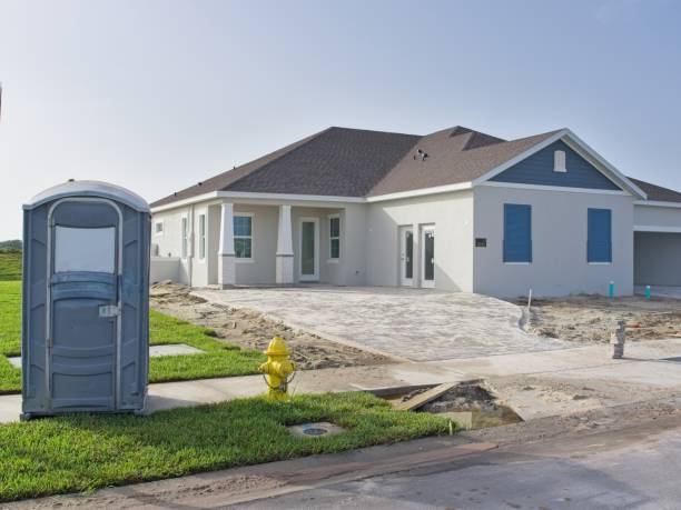 Best Porta potty delivery and setup  in Avenal, CA